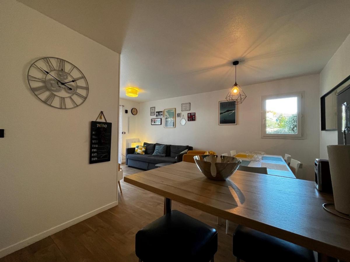 Bel Appartement T3 Avec Jardin, Piscine Et Parking, Proche Plage A Hendaye - Fr-1-239-739 Kültér fotó